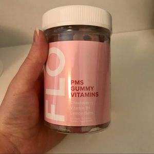 NEW FLO Vitamins